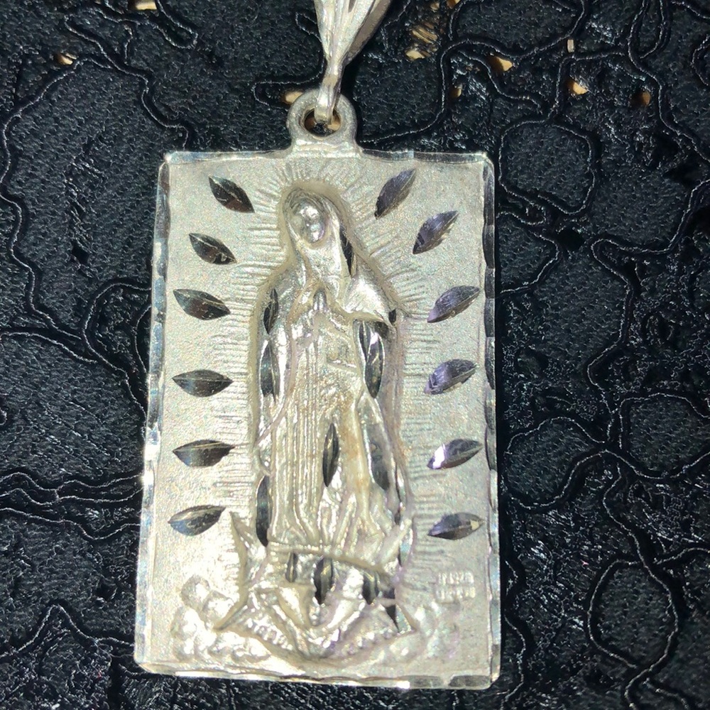 Sterling Our Lady of Guadalupe pendant - Picture 2 of 4